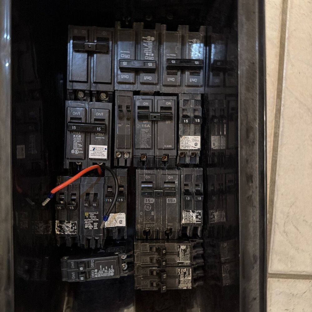 Lot of 15 New Circuit Breakers 15A 2 Pole Square D QO Eaton GE Contractor Pack
